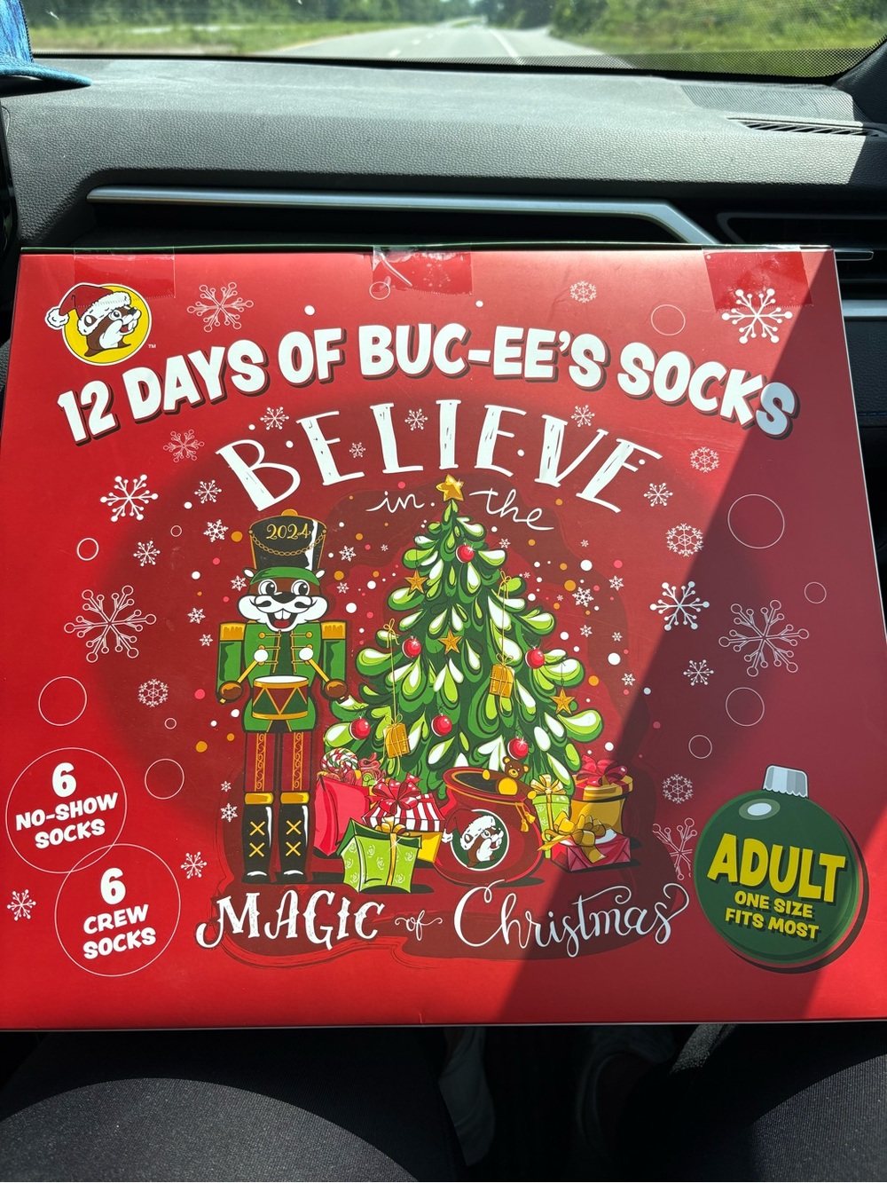 Buc-ee's 12 Days of Christmas sock advent calendar 6 pairs crew 6 pairs no-show